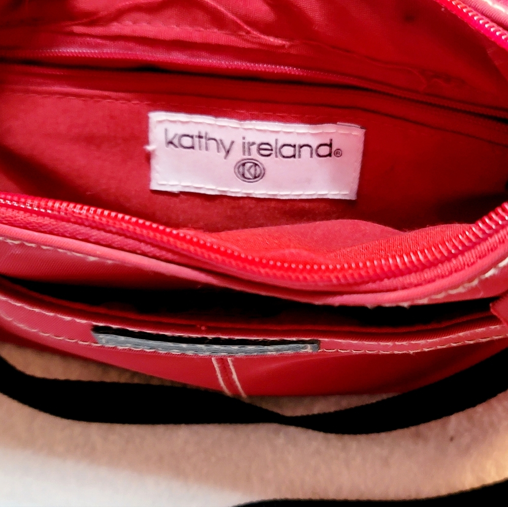Kathy Ireland Red Purse With Wallet - Picture 4 of 4